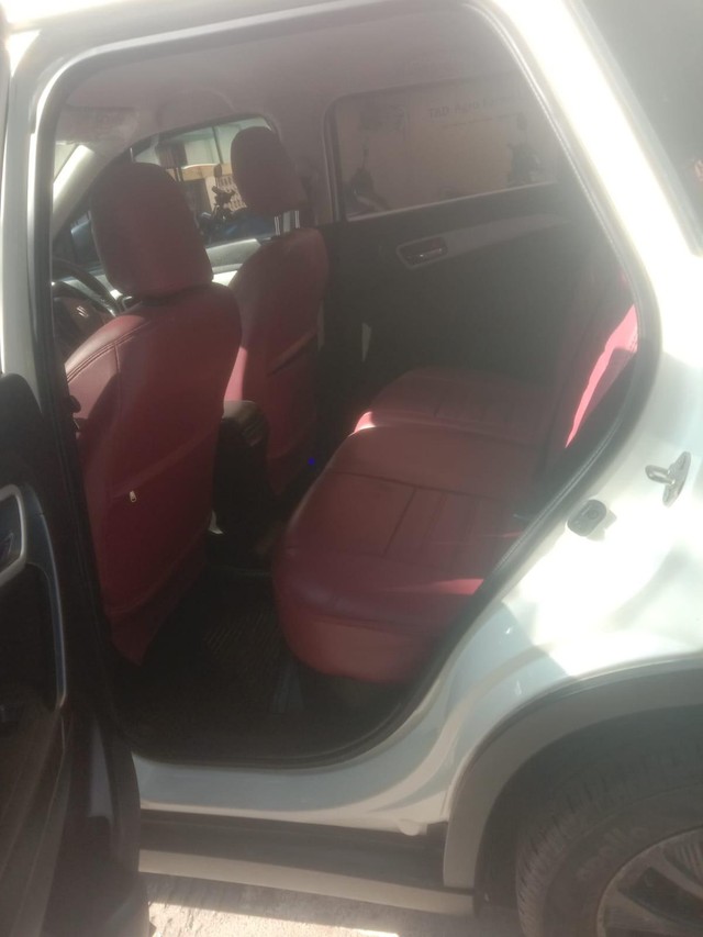 Second-hand 2020 Maruti Vitara Brezza ZXI for sale in Chennai-6