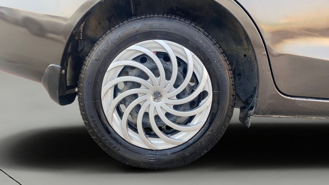 Second-hand 2017 Honda Amaze S Petrol BSIV for sale in Patna-24