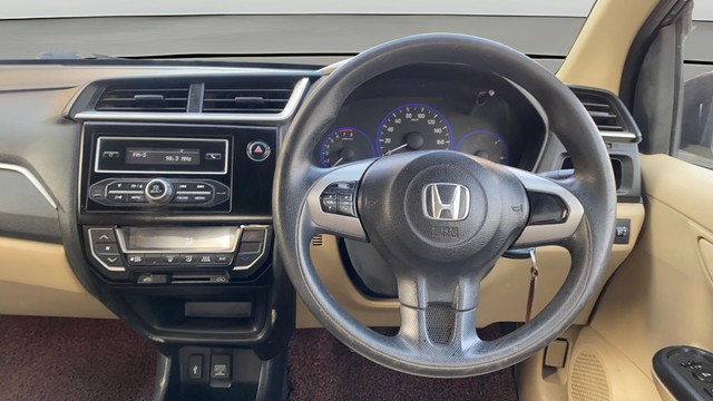 Second-hand 2017 Honda Amaze S Petrol BSIV for sale in Patna-12