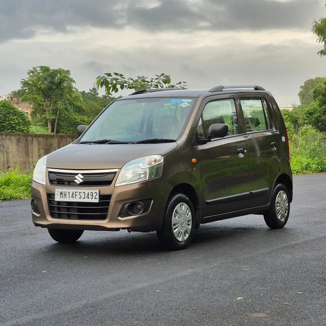 Second-hand 2016 Maruti Wagon R LXI CNG for sale in Pune-4