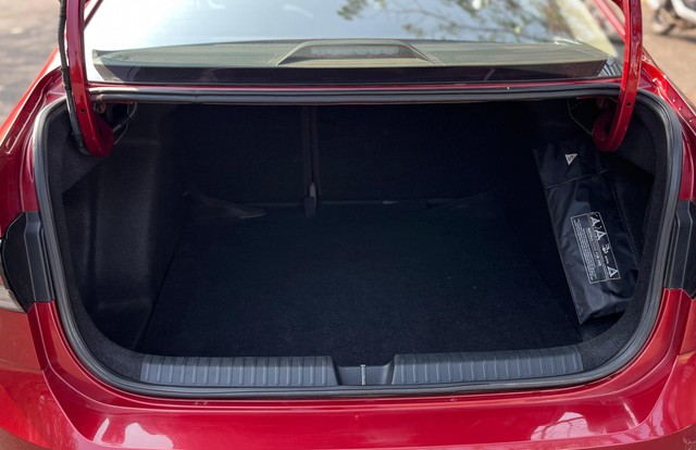 Volkswagen Virtus Topline AT BSVI Second-hand 2023 Volkswagen Virtus Topline AT BSVI for sale in Pune-14