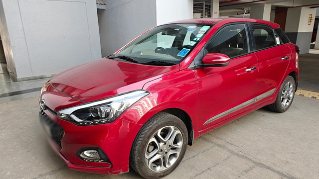 Second-hand 2018 Hyundai i20 1.2 Asta Option for sale in Bangalore-2