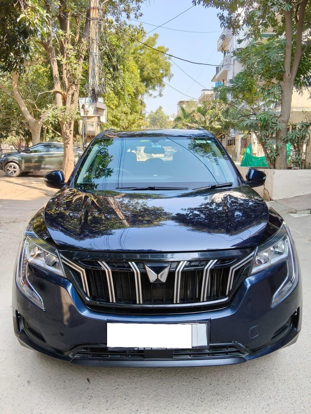 Second-hand 2023 Mahindra XUV700 MX 5Str Diesel for sale in Gurgaon-4