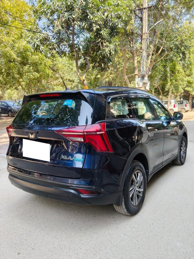 Second-hand 2023 Mahindra XUV700 MX 5Str Diesel for sale in Gurgaon-6