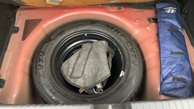 Second-hand 2017 Hyundai i20 Asta 1.2 for sale in Chennai-27