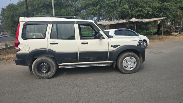 Second-hand 2022 Mahindra Scorpio S BSVI for sale in Indore-1
