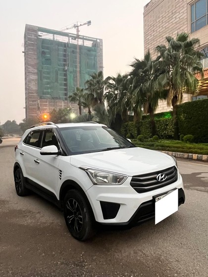 Second-hand 2017 Hyundai Creta 1.6 VTVT E Plus for sale in New Delhi