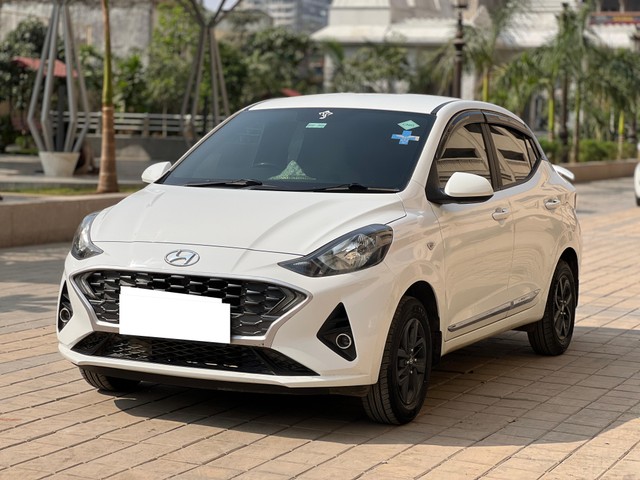 Second-hand 2022 Hyundai Aura S CNG for sale in Thane-4