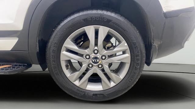 Second-hand 2020 Kia Seltos HTX G for sale in Bangalore-27