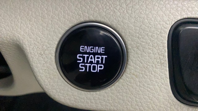 Second-hand 2020 Kia Seltos HTX G for sale in Bangalore-23