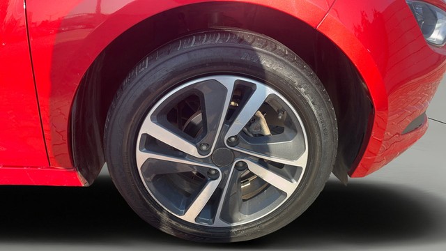 Second-hand 2021 Tata Altroz XZ Diesel BSVI for sale in Coimbatore-24