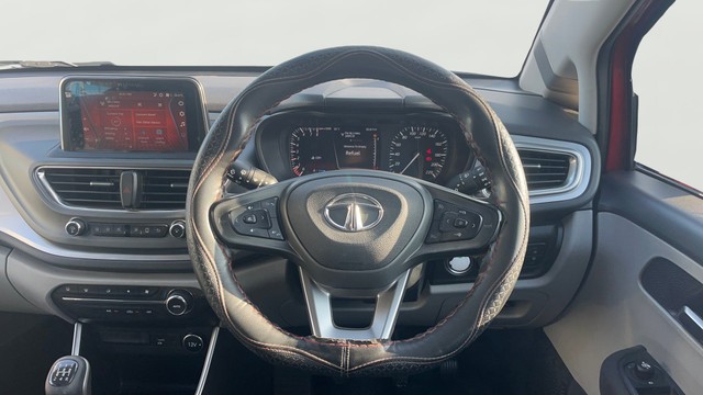 Second-hand 2021 Tata Altroz XZ Diesel BSVI for sale in Coimbatore-12