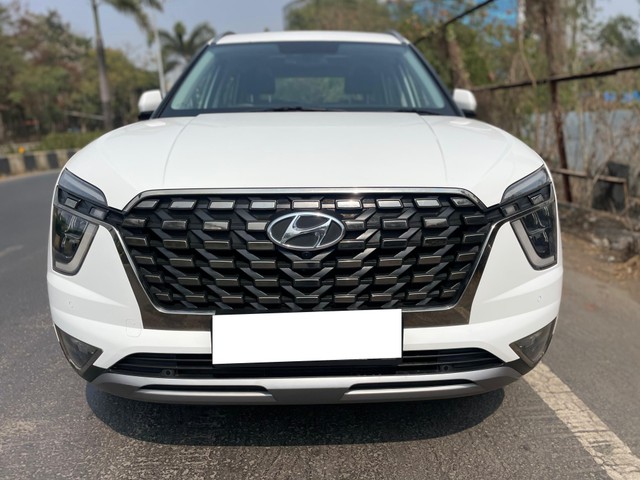 Second-hand 2024 Hyundai Alcazar Signature (O) 7-Seater Diesel AT for sale in Mumbai-5