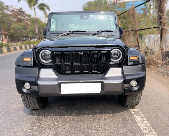 Second-hand 2025 Mahindra Thar ROXX AX7L 4WD Diesel AT for sale in Mumbai-4