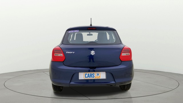 Second-hand 2019 Maruti Swift VXI AMT for sale in Ahmedabad-3