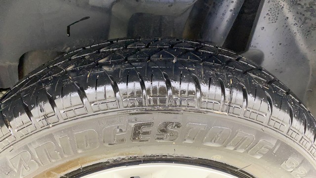 Second-hand 2019 Maruti Swift VXI AMT for sale in Ahmedabad-31