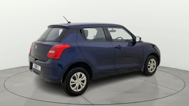 Second-hand 2019 Maruti Swift VXI AMT for sale in Ahmedabad-2
