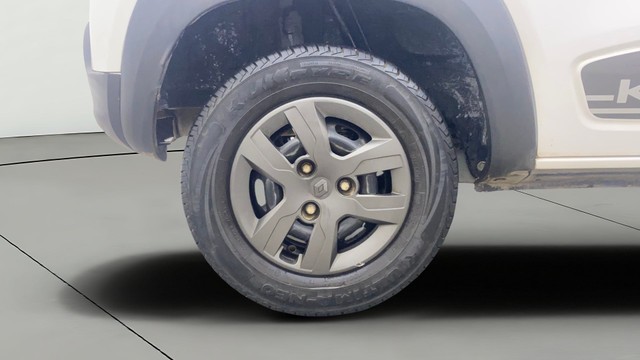 Second-hand 2019 Renault KWID 1.0 RXT Optional AT 2016-2019 for sale in Bangalore-24