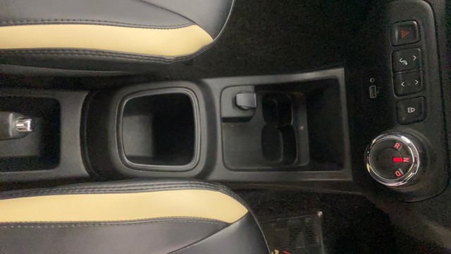 Second-hand 2019 Renault KWID 1.0 RXT Optional AT 2016-2019 for sale in Bangalore-13