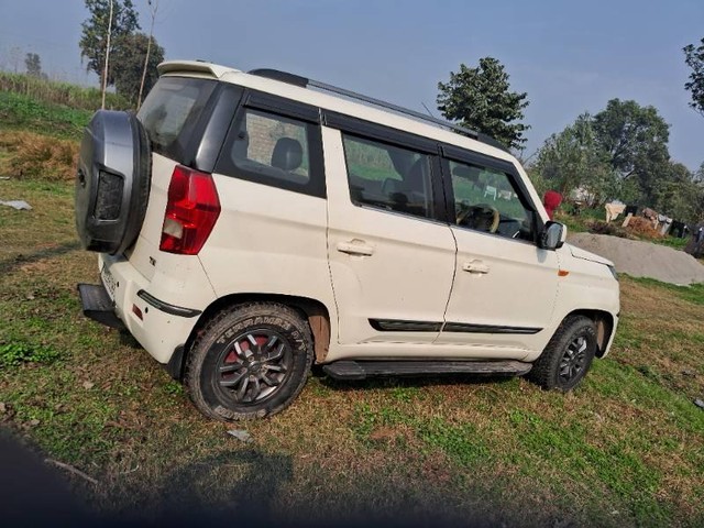 Second-hand 2017 Mahindra TUV 300 T10 for sale in Pathankot-1