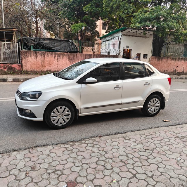 Second-hand 2016 Volkswagen Ameo 1.2 MPI Comfortline for sale in New Delhi-8