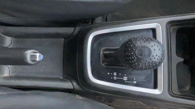 Second-hand 2019 Maruti Suzuki Swift VXI AMT for sale in Hyderabad-13