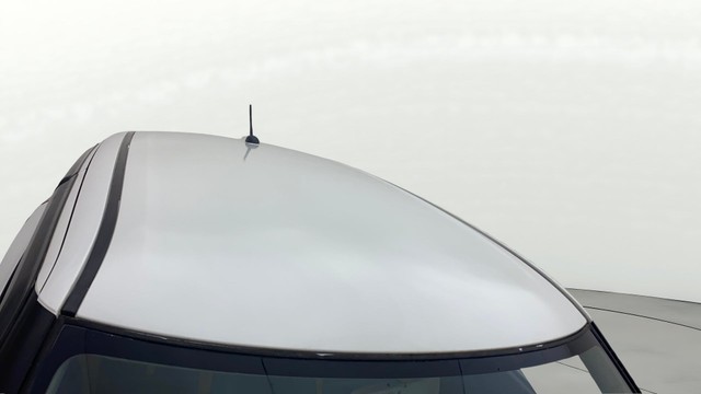 Second-hand 2019 Maruti Suzuki Swift VXI AMT for sale in Hyderabad-8