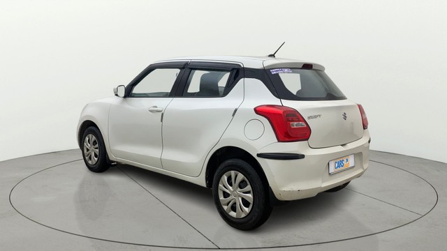 Second-hand 2019 Maruti Suzuki Swift VXI AMT for sale in Hyderabad-4