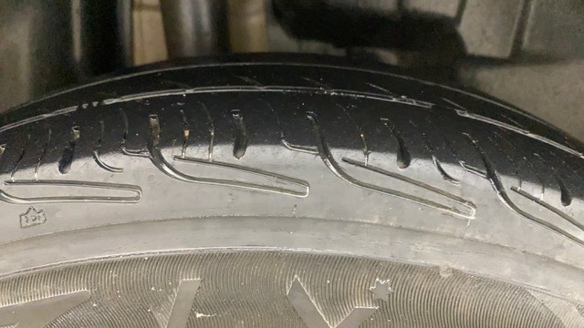 Second-hand 2019 Maruti Suzuki Swift VXI AMT for sale in Hyderabad-29