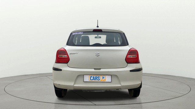 Second-hand 2019 Maruti Suzuki Swift VXI AMT for sale in Hyderabad-3