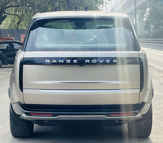 Second-hand 2025 Land Rover Range Rover 3.0 I LWB Autobiography for sale in New Delhi-1