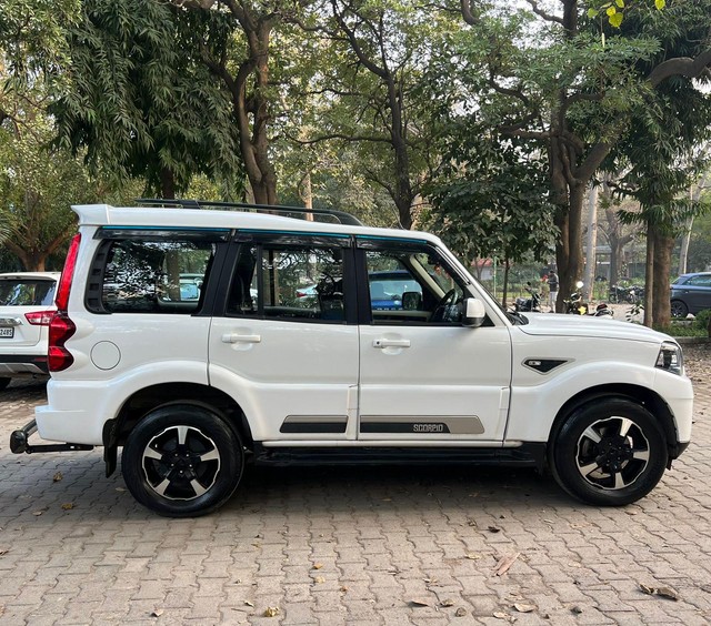 Mahindra Scorpio S 11 Second-hand 2025 Mahindra Scorpio S 11 for sale in New Delhi-13