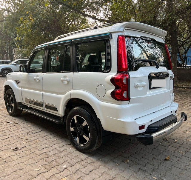 Mahindra Scorpio S 11 Second-hand 2025 Mahindra Scorpio S 11 for sale in New Delhi-2
