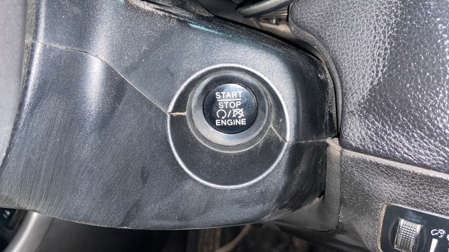 Second-hand 2017 Jeep Compass 2.0 Longitude BSIV for sale in Surat-9