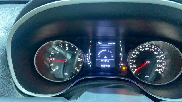 Second-hand 2017 Jeep Compass 2.0 Longitude BSIV for sale in Surat-24