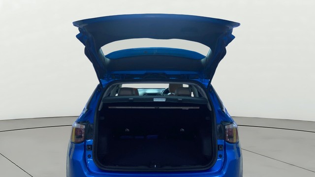 Second-hand 2017 Jeep Compass 2.0 Longitude BSIV for sale in Surat-3