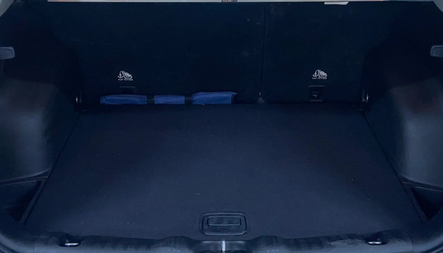 Second-hand 2017 Jeep Compass 2.0 Longitude BSIV for sale in Surat-21