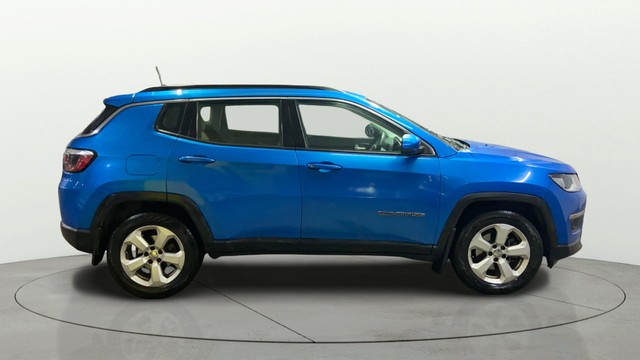 Second-hand 2017 Jeep Compass 2.0 Longitude BSIV for sale in Surat-13