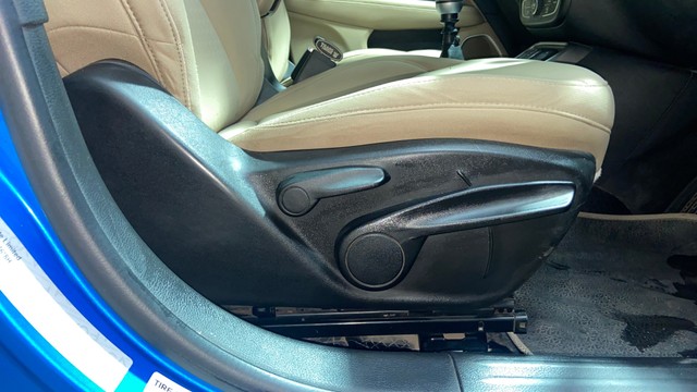 Second-hand 2017 Jeep Compass 2.0 Longitude BSIV for sale in Surat-10