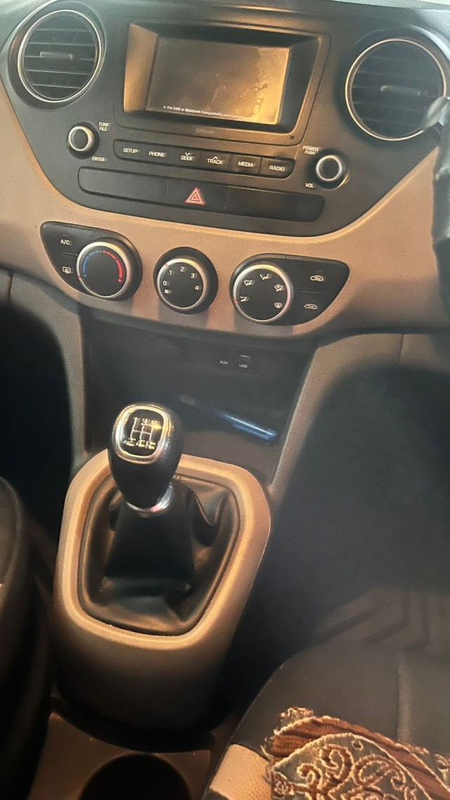 Second-hand 2017 Hyundai Grand i10 Sportz Plus for sale in Hyderabad-2