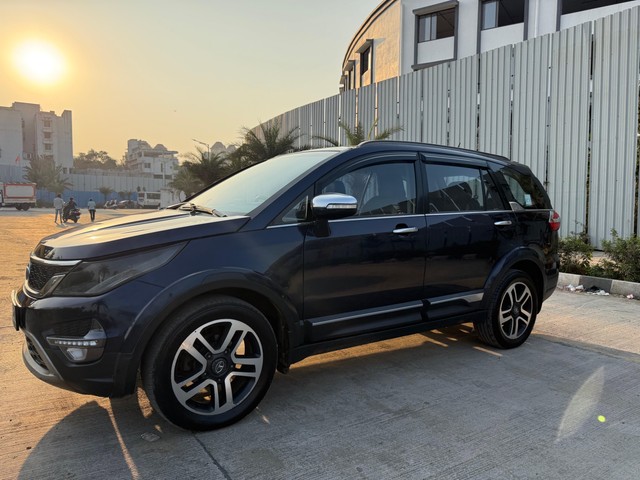 Second-hand 2017 Tata Hexa XTA for sale in Thane-8