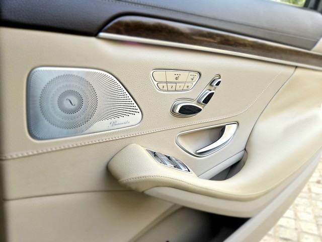 Second-hand 2015 Mercedes-Benz S-Class Maybach S500 for sale in New Delhi-7