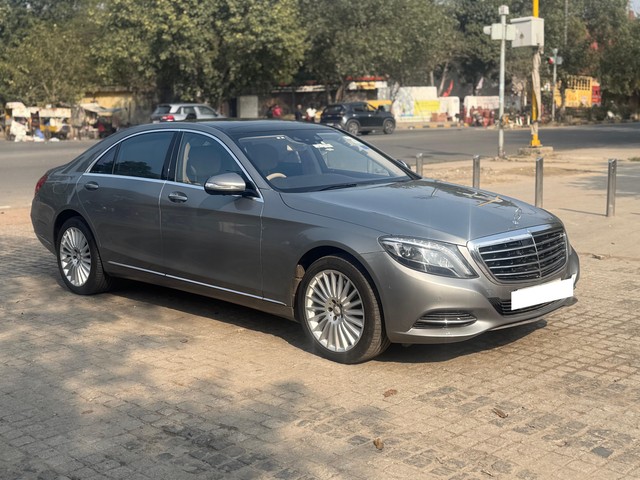 Second-hand 2015 Mercedes-Benz S-Class Maybach S500 for sale in New Delhi-7