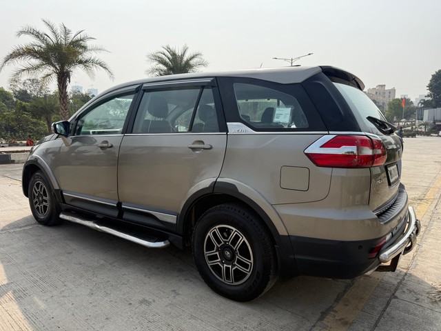 Second-hand 2017 Tata Hexa XTA for sale in Thane-3