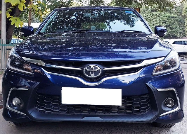 Second-hand 2024 Toyota Glanza V AMT for sale in New Delhi-4