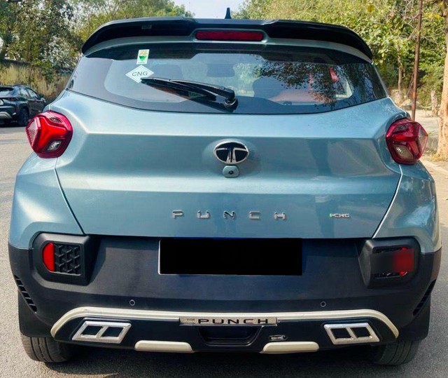 Second-hand 2024 Tata Punch Accomplished Plus CNG for sale in New Delhi-2