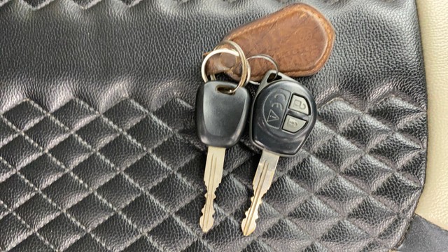 Maruti Suzuki Celerio ZXI Second-hand 2017 Maruti Suzuki Celerio ZXI for sale in Chennai-21