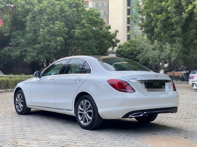 Second-hand 2015 Mercedes-Benz CLA 200 CGI Sport for sale in New Delhi-3
