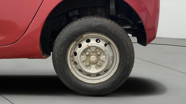 Second-hand 2014 Hyundai EON Era Plus for sale in Greater Noida-26