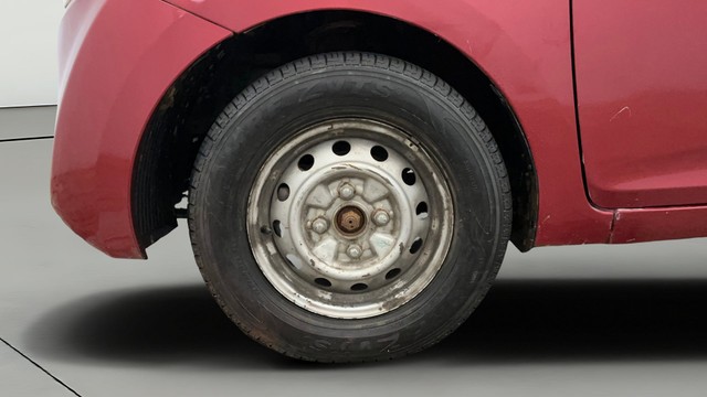 Second-hand 2014 Hyundai EON Era Plus for sale in Greater Noida-25